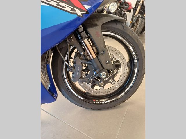 suzuki - gsx-r-750