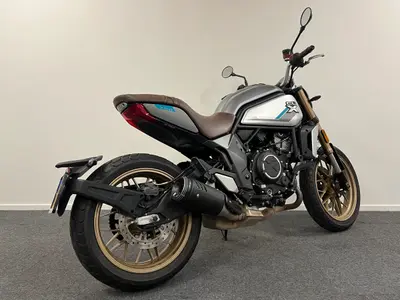 CFMOTO 700 CL-X HERITAGE – foto 3