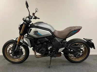 CFMOTO 700 CL-X HERITAGE – foto 4