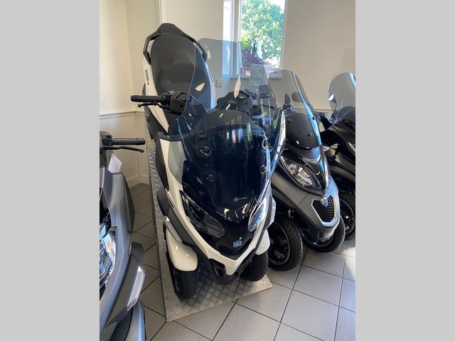 piaggio - mp3-400-hpe-sport