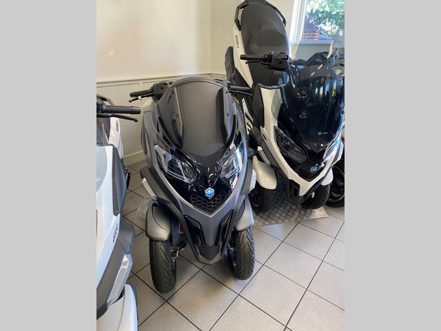 piaggio - mp3-400-hpe-sport