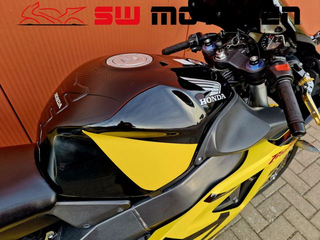 honda - cbr-900-rr-fireblade