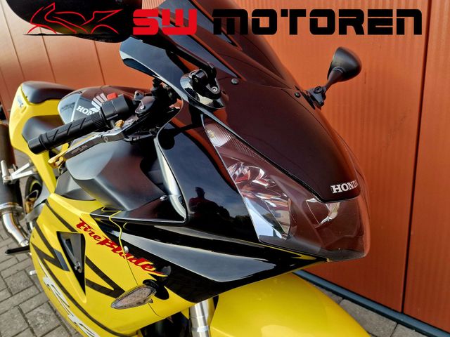 honda - cbr-900-rr-fireblade