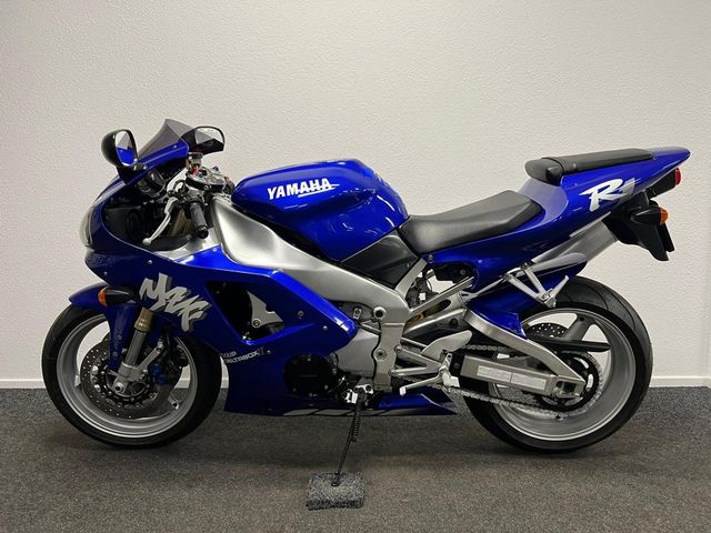 yamaha - yzf-r1