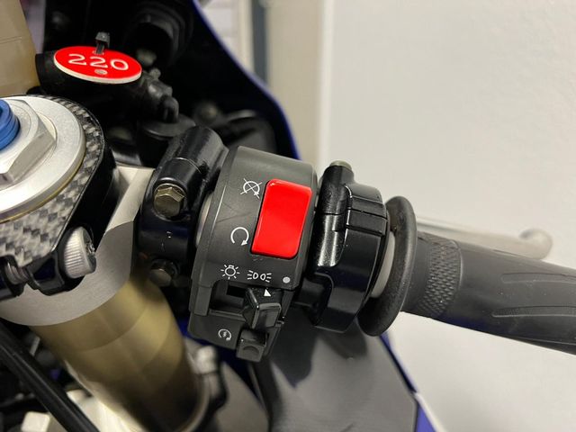 yamaha - yzf-r1