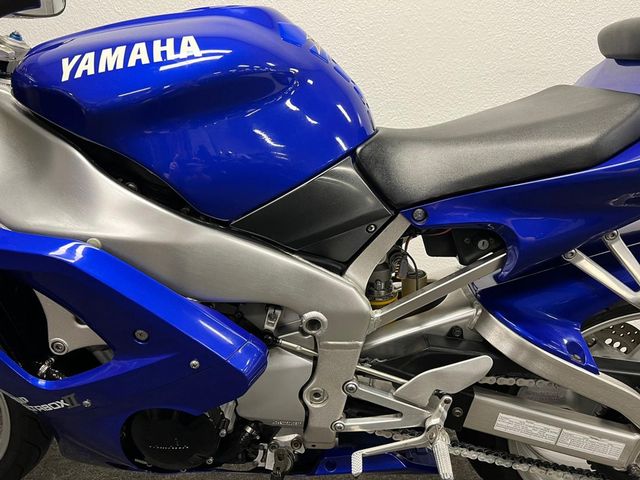 yamaha - yzf-r1