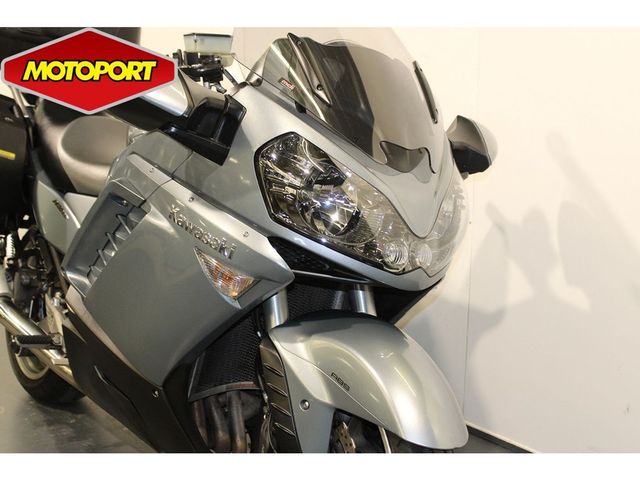 kawasaki - gtr-1400