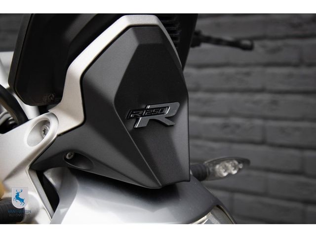 bmw - r-1250-r