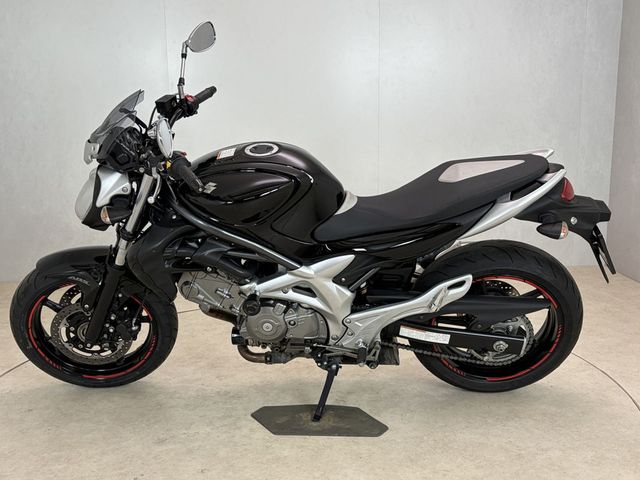 suzuki - sfv-650-gladius