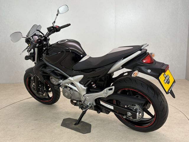 suzuki - sfv-650-gladius