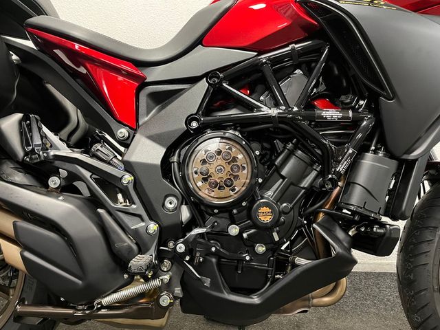 mv-agusta - turismo-veloce-800-lusso