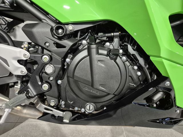 kawasaki - ninja-500-se