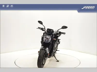 MV AGUSTA BRUTALE 800 – foto 3
