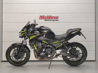 KAWASAKI Z650 – foto 3