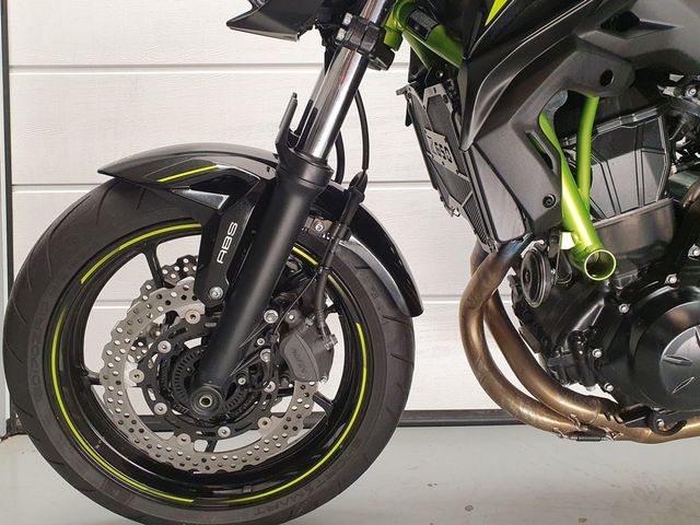 kawasaki - z650