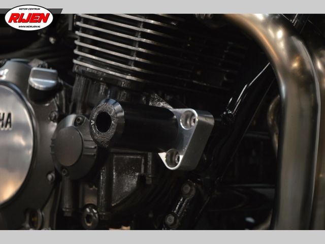 yamaha - xjr-1300
