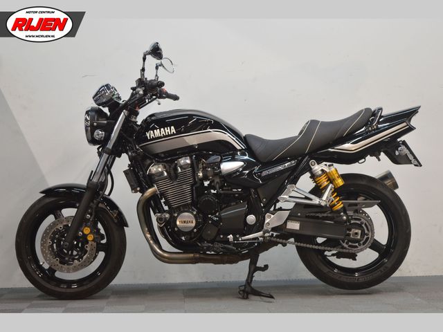 yamaha - xjr-1300