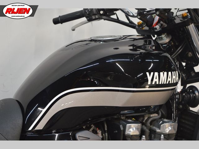 yamaha - xjr-1300