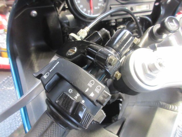 honda - cbr-900-rr-fireblade