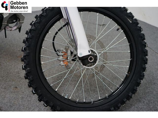 yamaha - yz-250-f-70th-anniversary-edition