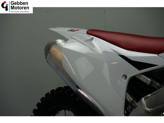 yamaha - yz-250-f-70th-anniversary-edition