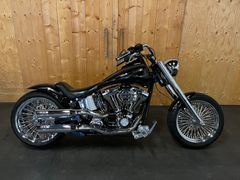HARLEY-DAVIDSON SOFTAIL CUSTOM