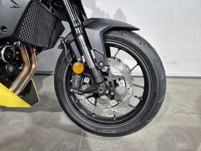 HONDA CB 750 HORNET E-CLUTCH – foto 3
