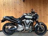 YAMAHA MT 01