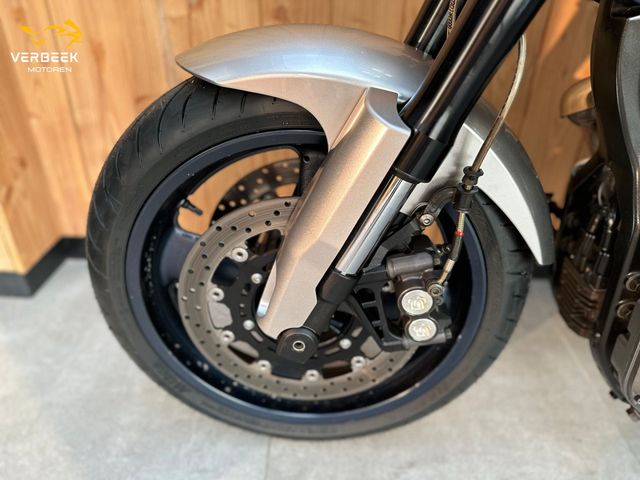 yamaha - mt-01