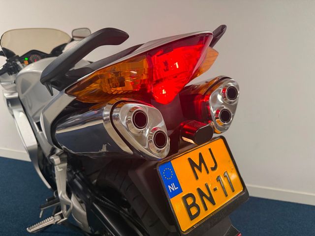 honda - vfr-800-fi-vtec