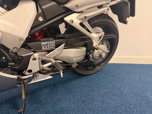 honda - vfr-800-fi-vtec