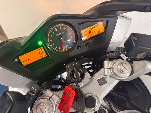 honda - vfr-800-fi-vtec