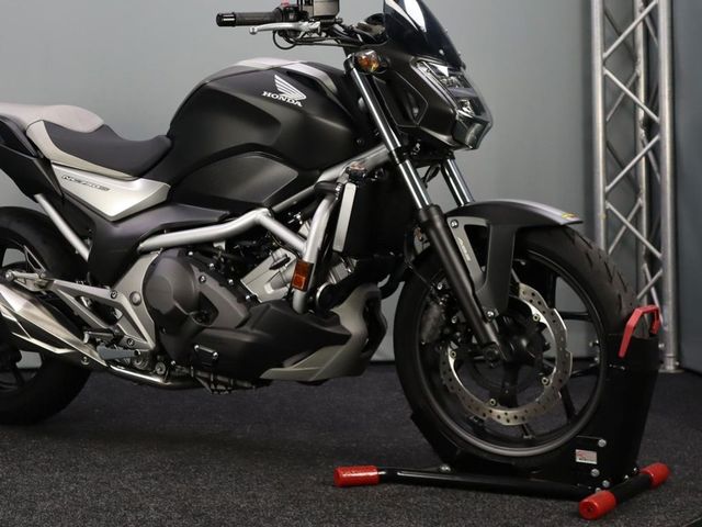 honda - nc-750-s-dct