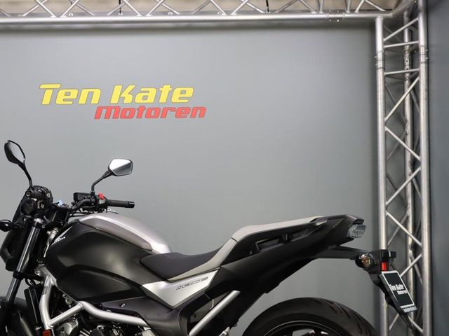 honda - nc-750-s-dct
