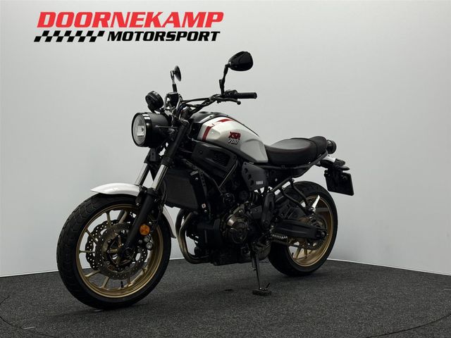 yamaha - xsr-700-xtribute