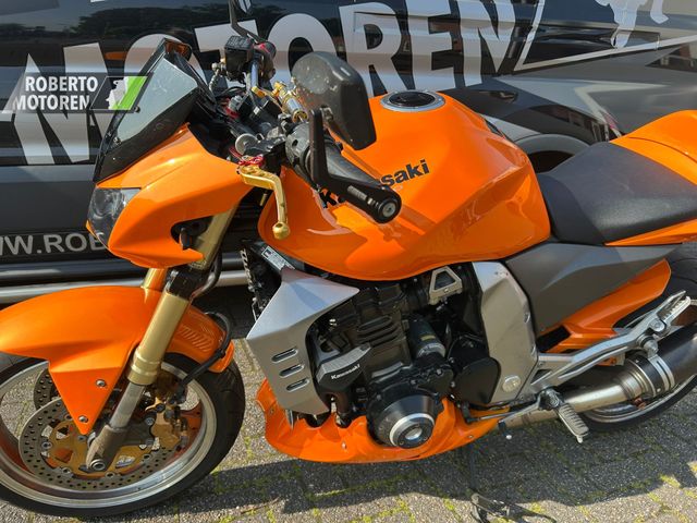 kawasaki - z1000