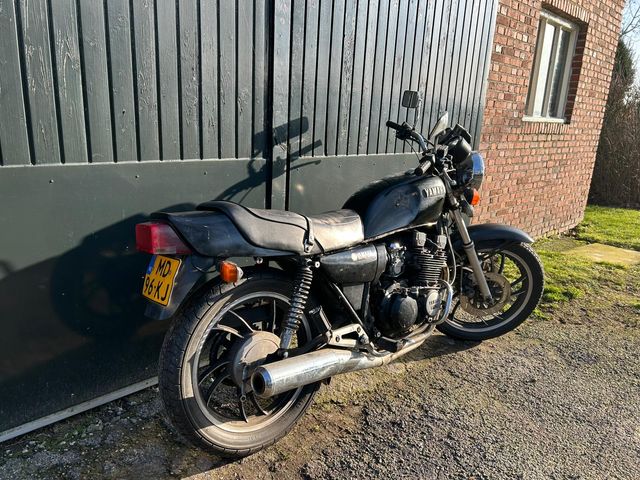 yamaha - xj-550