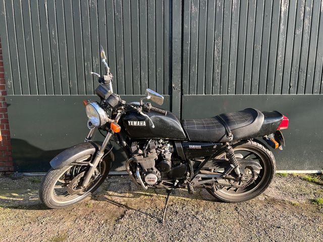 yamaha - xj-550