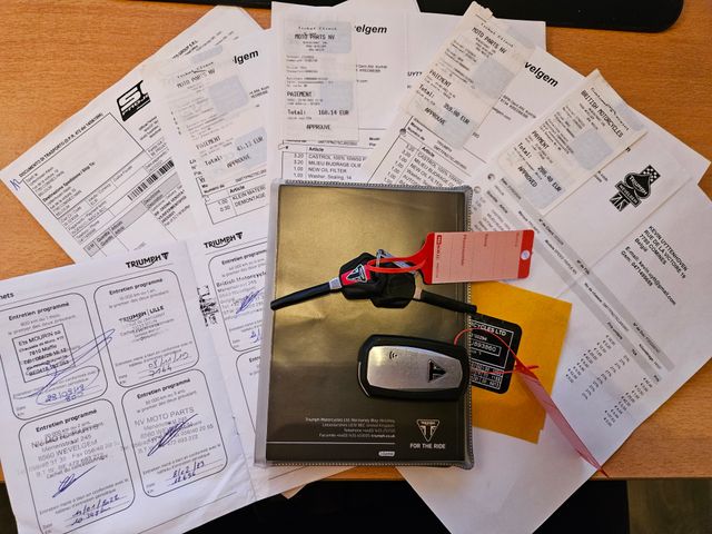 triumph - speed-triple-rs