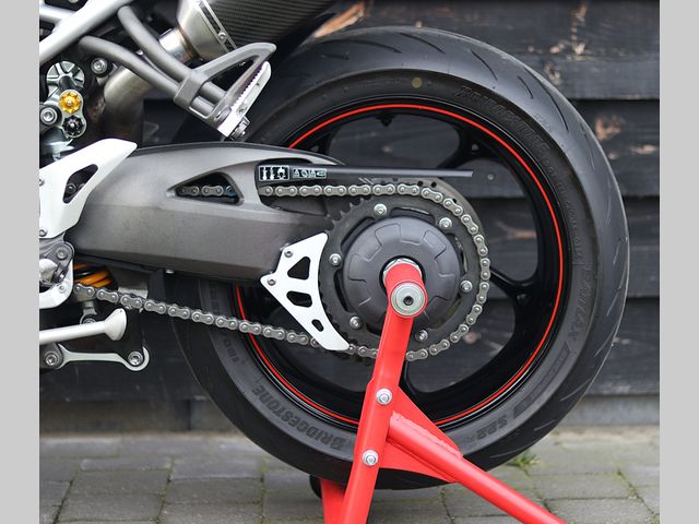 triumph - speed-triple-rs