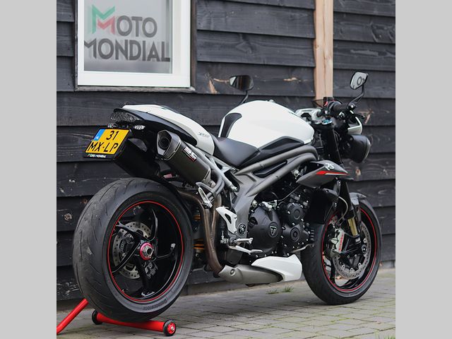 triumph - speed-triple-rs