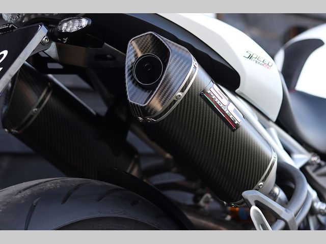 triumph - speed-triple-rs