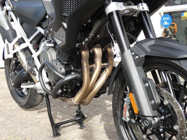 triumph - tiger-1200-gt