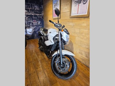 YAMAHA XJ 6 ABS – foto 2