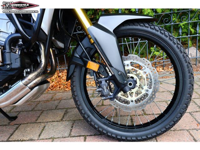 honda - crf-1000-l-africa-twin-dct