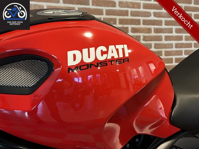 ducati - monster-696