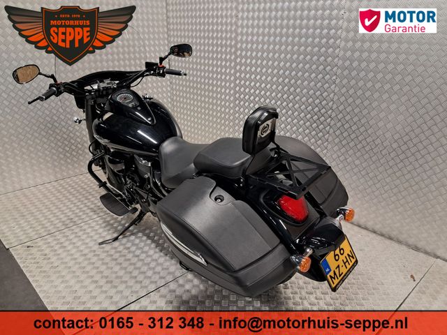 suzuki - intruder-c-1500-bt