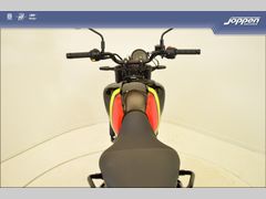 Royal Enfield guerrilla 2024 occasion – foto 14 van 24