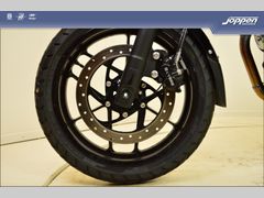 Royal Enfield guerrilla 2024 occasion – foto 22 van 24