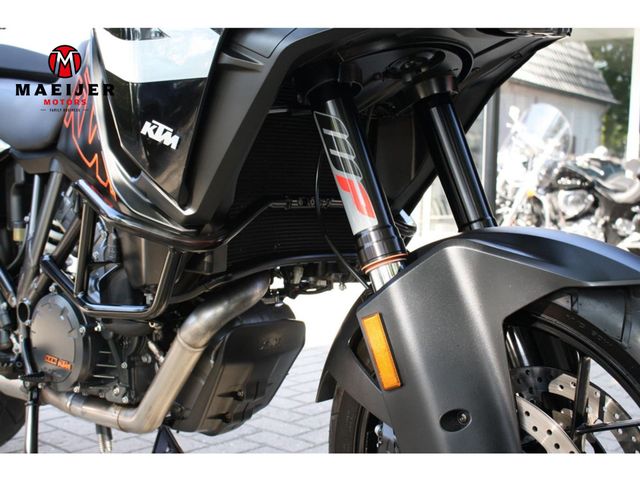 ktm - 1290-super-adventure-s